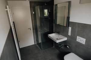 Mü-Waldtrudering / wunderschöne 3-Zi.-Whg. - Topqualität - Wärmepumpe - Photovoltaik - EBK! – Kästlenstr. 4, 81827 Waldtrudering, München – Vorschaubild 16