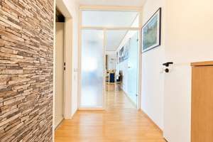 Ein absolutes Unikat über den Dächern Hannovers – Die vollständige Adresse der Immobilie erhältst du vom Anbieter., 30161 Oststadt, Hannover – Vorschaubild 2