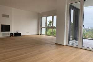 BESSER KÖNNEN SIE NICHT WOHNEN!!! 4-ZIMMER-TRAUMWOHNUNG!!! – Rosselstraße 26, 65193 Nordost, Wiesbaden – Vorschaubild 2