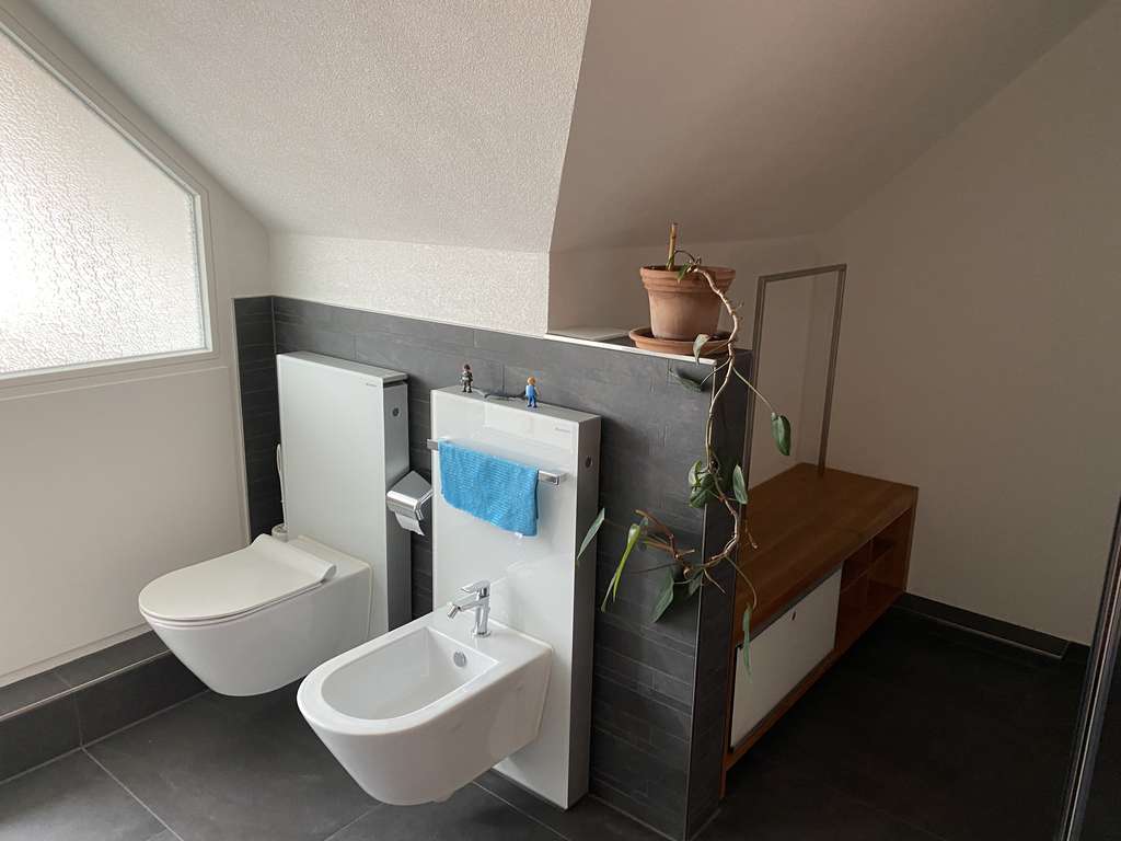 Immobilie in Deizisau - Charmante 2,5-Zimmer Dachgeschosswohnung in Deizisau - Bild 3