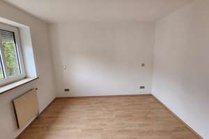 Top gelegene helle 2-Zimmer-Wohnung mit Einbauküche und wunderschönem Ausblick  – Schilllerstraße 15, 85055 Nordost, Ingolstadt – Vorschaubild 9