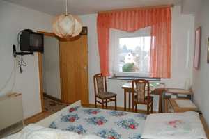"ZWEI HÄUSER AUF EINEM GRUND - INTERESSANTES IMMOBILIENANGEBOT IN SONNIGER ORTSRANDLAGE" – Cochem-Zell (Kreis) – Vorschaubild 16