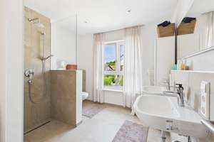 Mehr als ein Reihenhaus: KfW-55-Effizienzhaus mit Garten, Wellnessbad, PV und flexibler Aufteilung – Die vollständige Adresse der Immobilie erhältst du vom Anbieter., 93138 Lappersdorf – Vorschaubild 13