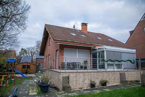 Großes Mehrgenerationenhaus mit Einliegerwohnung OHNE MAKLER - auch als Mehrfamilienhaus nutzbar. – Die vollständige Adresse der Immobilie erhältst du vom Anbieter., 48167 Angelmodde, Münster – Vorschaubild 1