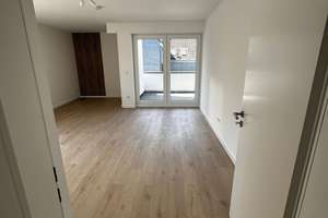 Helle 3 Zimmer Wohnung im 1. OG mit Balkon in Solingen-Gräfrath – Obenflachsberg 109, 42653 Gräfrath, Solingen – Vorschaubild 12