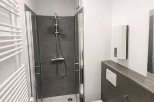 Hochwertige 3-Zimmer-Wohnung mit Kamin, zwei überdachten Balkonen und Aufzug – Die vollständige Adresse der Immobilie erhältst du vom Anbieter., 28211 Gete, Bremen – Vorschaubild 9