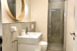 Ohne Makler: 5 Zi.-Penthouse, 161qm am Zoopark, Neubau 2020, 2xTG-Pl., barrierefrei – Die vollständige Adresse der Immobilie erhältst du vom Anbieter., 40239 Düsseltal, Düsseldorf – Vorschaubild 8