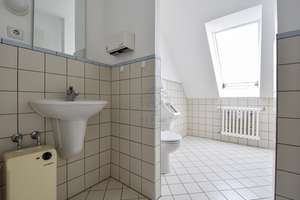 WOHNPOTENZIAL IN CHARLOTTENBURG | GEWERBE MIT BERLINBLICK | PROVISIONSFREI! – Niebuhrstraße 10, 10629 Charlottenburg, Berlin – Vorschaubild 10