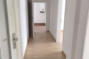 Helle schöne  2-Zimmer-Wohnung in ruhiger Lage und Zentral – Die vollständige Adresse der Immobilie erhältst du vom Anbieter., 70190 Stöckach, Stuttgart – Vorschaubild 2