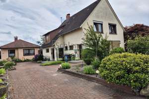 EFH m. 3 Wohneinheiten in reizvoller Lage in Oldenburg - Alexandersfeld – Die vollständige Adresse der Immobilie erhältst du vom Anbieter., 26127 Alexandersfeld, Oldenburg (Oldenburg) – Vorschaubild 2