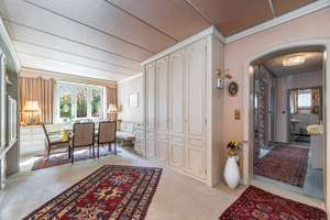 Großzügiges Einfamilienhaus mit Einliegerwohnung, Garten und Entwicklungspotenzial – Die vollständige Adresse der Immobilie erhältst du vom Anbieter., 86179 Haunstetten-Nord, Augsburg – Vorschaubild 11