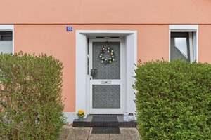Wohnen mit Gartenidylle – Stilvolles Reihenmittelhaus in begehrter Lage von Holweide – Die vollständige Adresse der Immobilie erhältst du vom Anbieter., 51067 Holweide, Köln – Vorschaubild 5