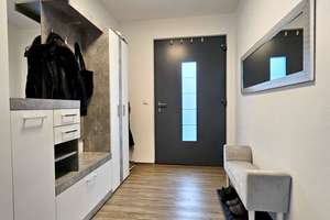 Gemütliche 4-Zimmer-Wohnung im Erdgeschoss - mit Balkon und Garten in Sulzbach-Rosenberg – Die vollständige Adresse der Immobilie erhältst du vom Anbieter., 92237 Sulzbach-Rosenberg – Vorschaubild 4