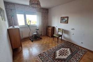 Wohnung mit Weitblick! Schöne 2,5 - 3,5 Zimmerwohnung in Stuttgart-Möhringen! – Die vollständige Adresse der Immobilie erhältst du vom Anbieter., 70567 Möhringen-Ost, Stuttgart – Vorschaubild 8