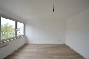 Renoviert! Modernes Apartment mit viel Tageslicht in KR-City – Hülser Straße 283, 47803 Krefeld – Vorschaubild 6