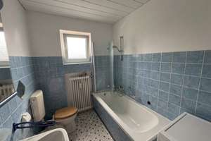 Langfristig vermietetes Wohnhaus mit Garage
in Ofenerdiek – Die vollständige Adresse der Immobilie erhältst du vom Anbieter., 26125 Ofenerdiek, Oldenburg (Oldenburg) – Vorschaubild 10