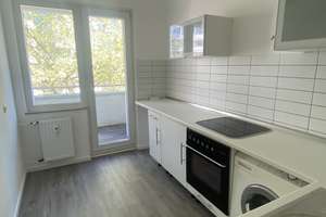 Schöne 2 Zimmer Wohnung mit Balkon in Zollstock zu vermieten – Schwalbacher Straße 20, 50969 Zollstock, Köln – Vorschaubild 4