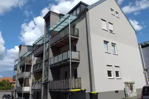 Nürnberg Altstadt: in 2019 neu ausgebaute top 3-Zimmer DG-Wohnung, Dachloggia, Kochinsel, Parkett – Nürnberg – Vorschaubild 7