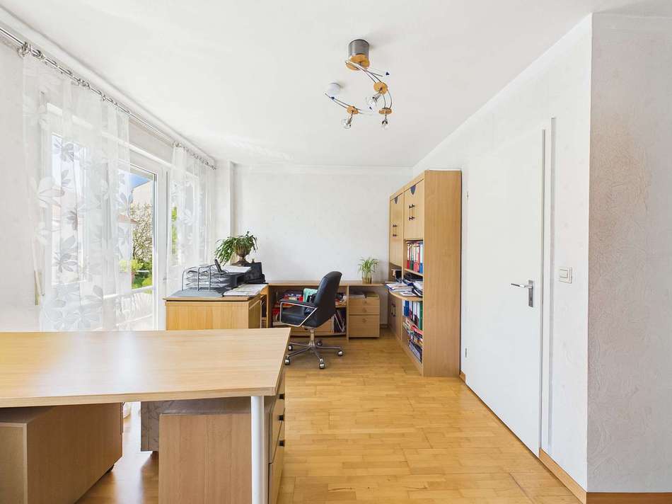 Büro 2. OG