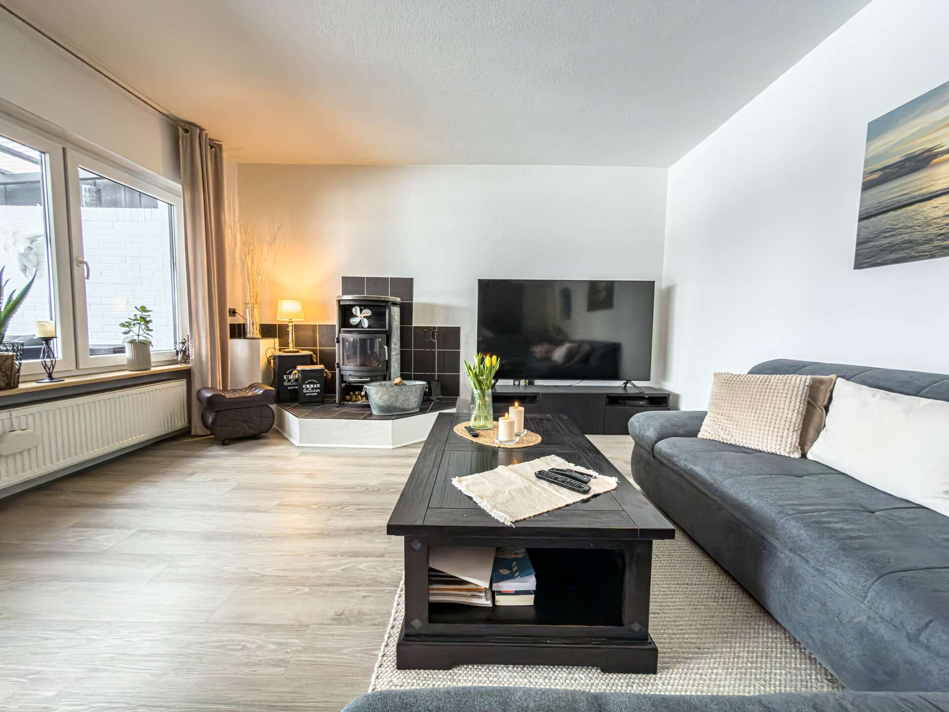 Immobilie in Nordenham - Idyllisches Zuhause mit großem Garten, Kaminwärme und eigener PV-Anlage - Bild 13