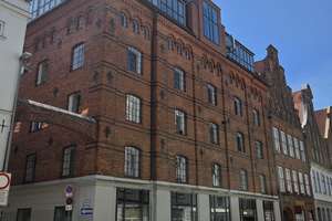 Traumwohnung auf der Lübecker Altstadtinsel – Historischer Charme trifft modernen Wohnkomfort – Siebente Querstraße 2, 23552 Innenstadt, Lübeck – Vorschaubild 1