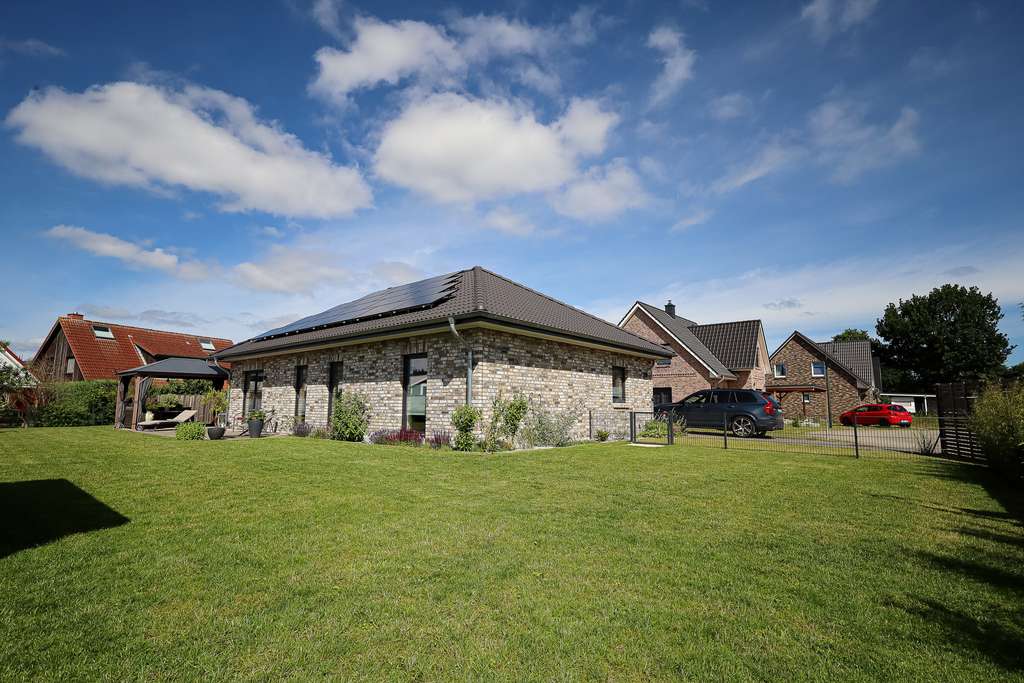 Immobilie in Nehms - Moderner Bungalow in malerischer Umgebung - Bild 1