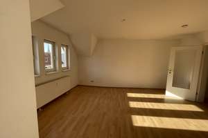 2- Zimmer Dachgeschoss-Wohnung mit Stellplatz in Stadtfeld – Uhlandstraße 9, 39108 Stadtfeld Ost, Magdeburg – Vorschaubild 4