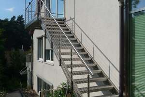 Helles 2-Zimmer Dachstudio mit Balkon in Schwaig – Brahmsstrasse 13, 90571 Schwaig bei Nürnberg – Vorschaubild 2