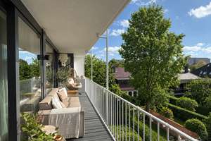 Stilvolles Wohnen im Zooviertel – luxuriöse 4-Zimmer-Wohnung mit Aufzug und Stellplätzen – Graf-Recke-Straße 37, 40239 Düsseltal, Düsseldorf – Vorschaubild 2