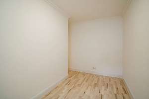 Kernsanierte 3-Zimmerwohnung mit Stellplatz und moderner Einbauküche – 65934 Nied, Frankfurt am Main – Vorschaubild 7