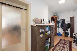 Vollmöblierte 2-Zimmer-Wohnung in ruhiger, aber urbaner Lage des Musikerviertels – Karlsruhe – Vorschaubild 3