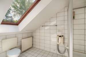 Wohnhaus im Grünen an der Grenze zu Hamburg, familienfreundliche Lage für Mehrgenerationenwohnen – Auf den Schwarzen Bergen 44, 21224 Rosengarten – Vorschaubild 41
