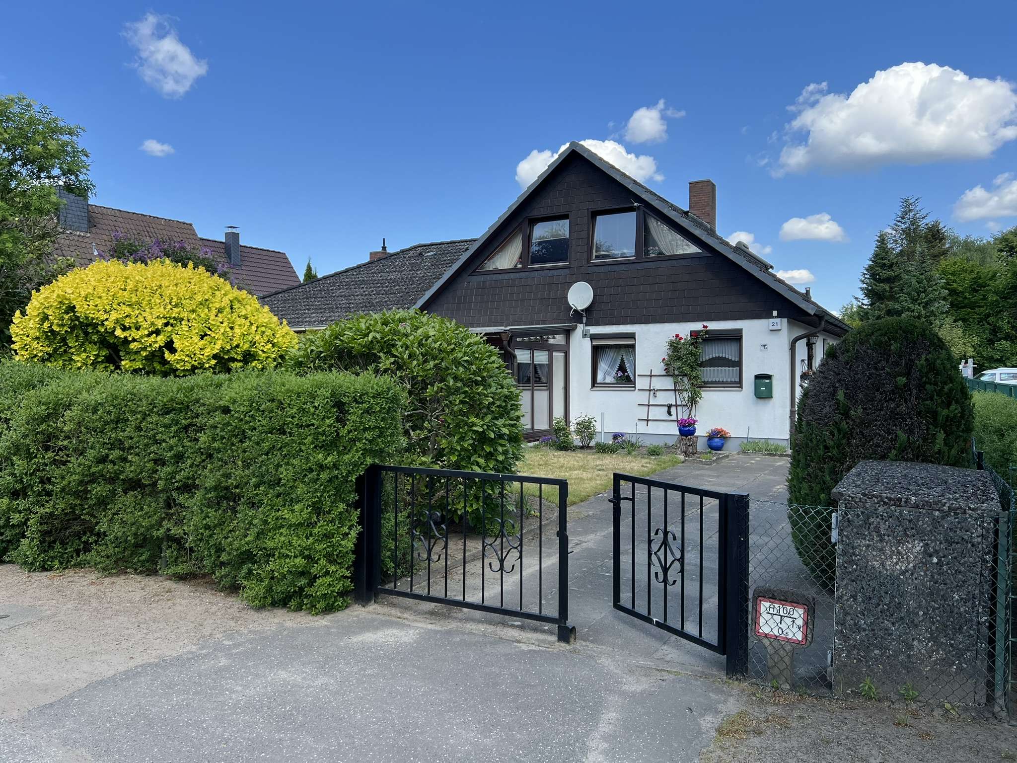 Doppelhaushälfte mit großem Potenzial – ideal für 2 Wohneinheiten oder Mehrgenerationenwohnen, Hamburg – Bild 2