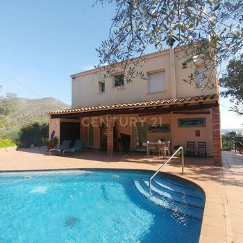 Haus mit privatem Pool, Garten und Aussicht in Colera, Costa Brava
