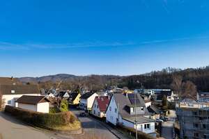 Gemütliches Einfamilienhaus mit Doppelgarage und toller Weitsicht in ruhiger Lage in Engelskirchen – Die vollständige Adresse der Immobilie erhältst du vom Anbieter., 51766 Engelskirchen – Vorschaubild 13