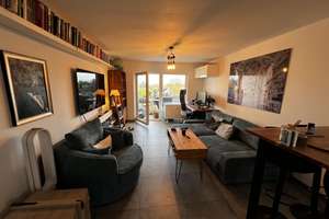 Moderne 2-Zimmer Wohnung mit Balkon und Tiefgarage