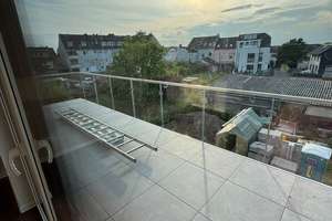 Exklusive 3-Zimmer-Penthouse-Wohnung mit gehobener Innenausstattung mit Balkon in Aachen-Eilendorf – Die vollständige Adresse der Immobilie erhältst du vom Anbieter., 52080 Eilendorf, Aachen – Vorschaubild 16