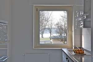 Lindenhof mit Rheinblick : 2 ZKB mit Einbauküche