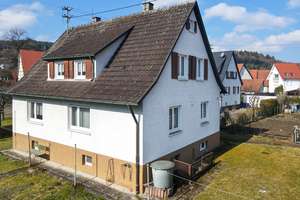Familienfreundlich • großes Grundstück ... und viel Platz für individuelle Gestaltung – Die vollständige Adresse der Immobilie erhältst du vom Anbieter., 72419 Neufra – Vorschaubild 1
