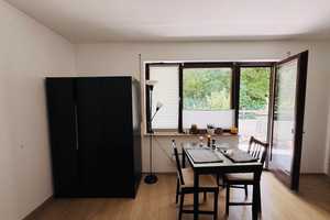 Warmmiete: 880€ | Großzügige 1 Zimmer-Wohnung mit Balkon und EBK in Stuttgart im Heusteigviertel – Falbenhennenstraße 10A, 70180 Stuttgart – Vorschaubild 5