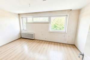 Helle 2-Zimmerwohnung mit Balkon in Gräfrath! – Die vollständige Adresse der Immobilie erhältst du vom Anbieter., 42653 Gräfrath, Solingen – Vorschaubild 3