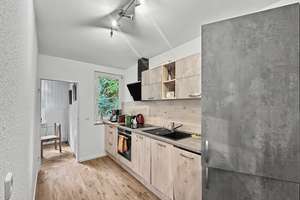Die perfekte 3-Zimmer-Eigentumswohnung mit Süd-West-Balkon und Stellplatz in Lichterfelde West – Die vollständige Adresse der Immobilie erhältst du vom Anbieter., 12205 Lichterfelde, Berlin – Vorschaubild 7