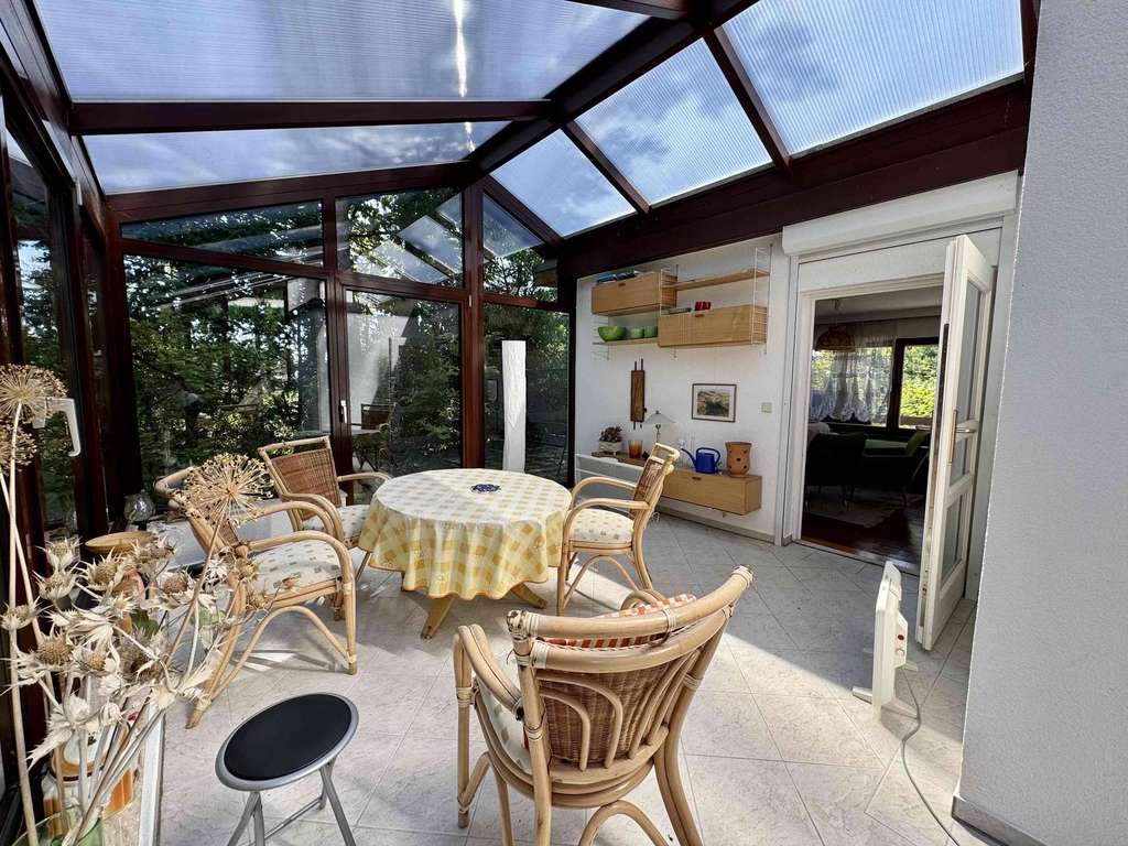 Immobilie in Großkmehlen - Ihr Rückzugsort: Wochenendhaus mit Terrasse & Wintergarten - Bild 0