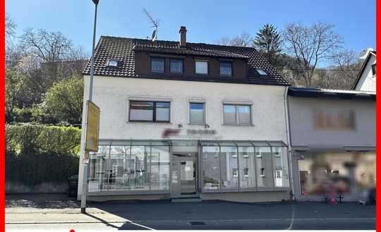 Interessantes Wohn- und Geschäftshaus in verkehrsgünstiger Geschäftslage