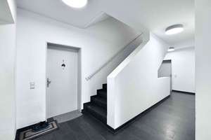 Moderne 2-Zi.-Wohnung mit Balkon, Tiefgaragenstellplatz & Keller in begehrter Maxvorstadt – 80335 Sankt Benno, München – Vorschaubild 11