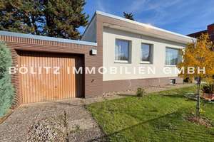Rudow: 300 m² Bungalow mit Indoorpool & viel Raum auf großem Grundstück mit Baupotenzial in 2. Reihe – Die vollständige Adresse der Immobilie erhältst du vom Anbieter., 12357 Rudow, Berlin – Vorschaubild 3