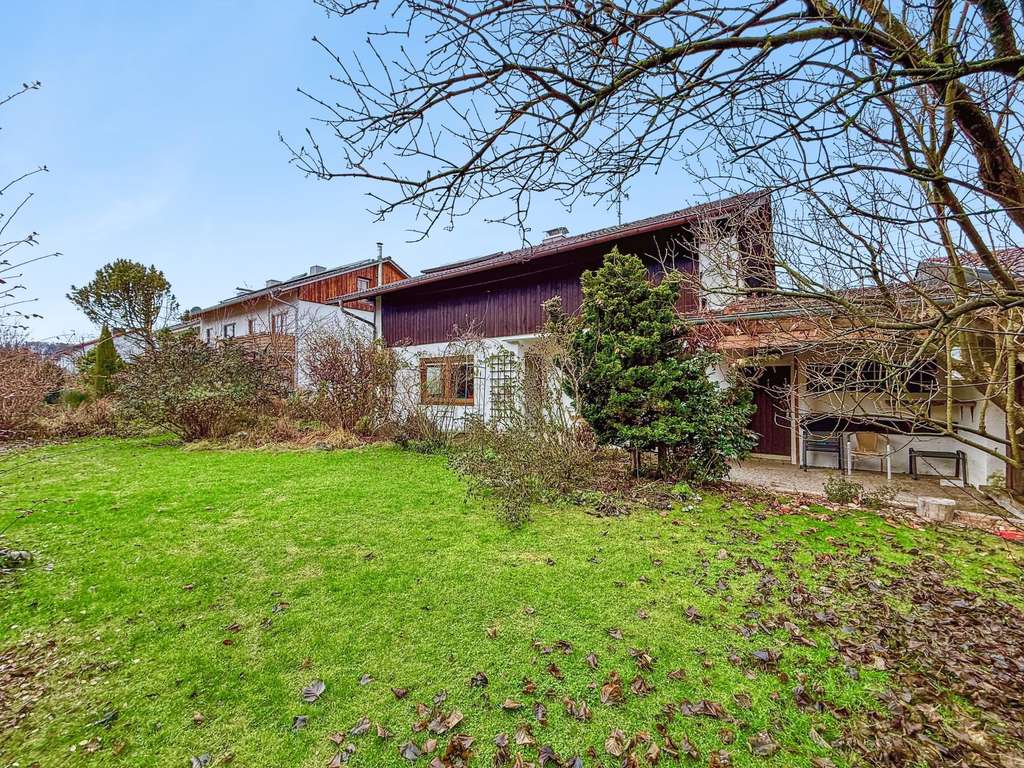 Immobilie in Feldkirchen-Westerham - Gemütliches Wohnen in Feldkirchen-Westerham auf 800 m² - Bild 2