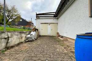RESERVIERT.....Idyllisches Wohnen in Hanglage: Einfamilienhaus mit Garage und sonniger Terrasse – Hildesheim (Kreis) – Vorschaubild 30
