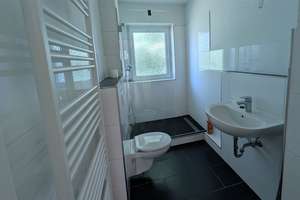 Moderne 2-Zimmer-Wohnung mit tollem Bad und sonnigem Balkon – Mozartstraße 2, 58509 Lüdenscheid – Vorschaubild 11