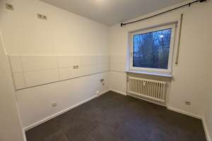 Ankommen statt lange suchen – helle 2-Zimmer-Wohnung mit Balkon | ab sofort – Breslauer Straße 33, 66121 Eschberg, Saarbrücken – Vorschaubild 3